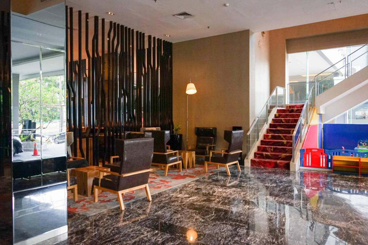 The Premiere Hotel Pekanbaru Ngoại thất bức ảnh