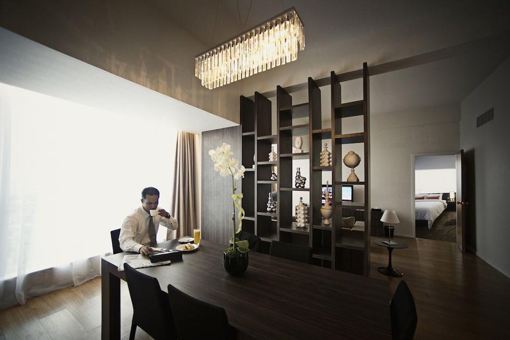 The Premiere Hotel Pekanbaru Ngoại thất bức ảnh