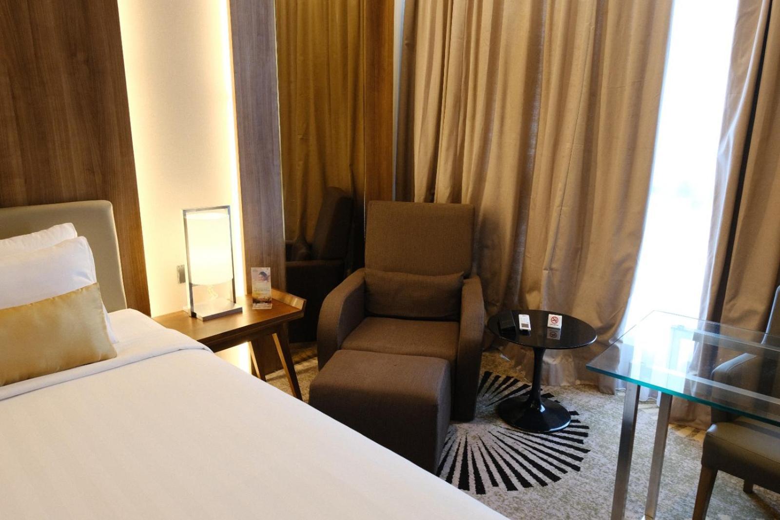 The Premiere Hotel Pekanbaru Ngoại thất bức ảnh