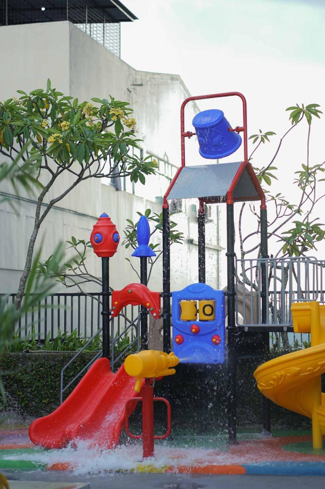 The Premiere Hotel Pekanbaru Ngoại thất bức ảnh