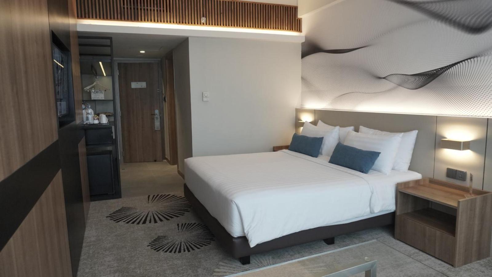 The Premiere Hotel Pekanbaru Ngoại thất bức ảnh